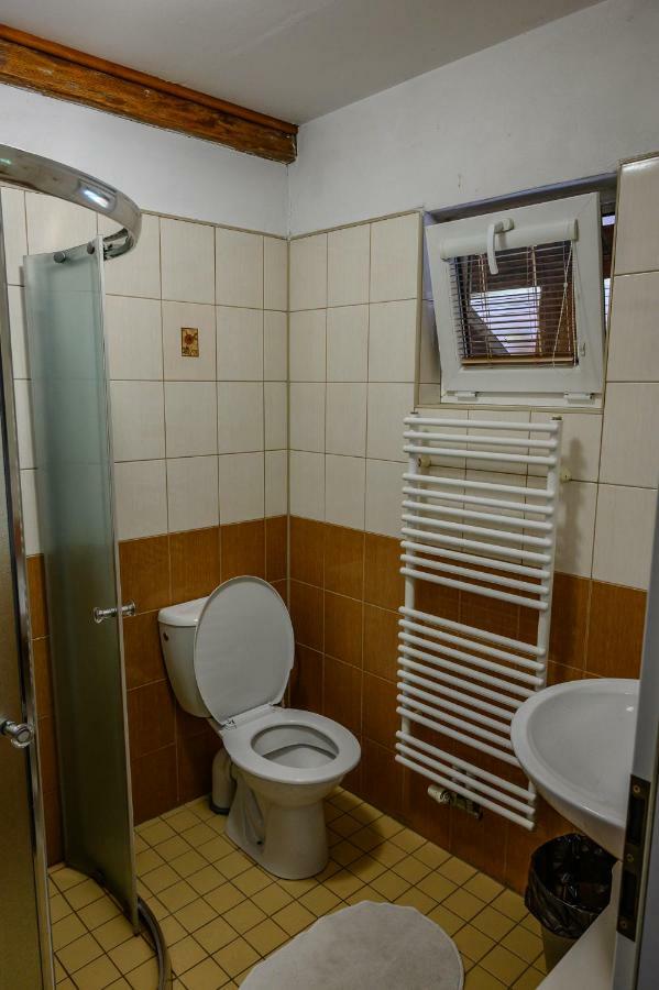 Penzion Tyra Trinec Dış mekan fotoğraf