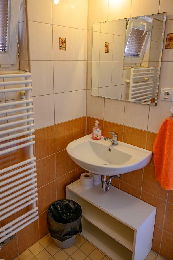 Penzion Tyra Trinec Dış mekan fotoğraf